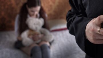 C5D45760-63C0-46C4-A8E7-5FA44A3185BC