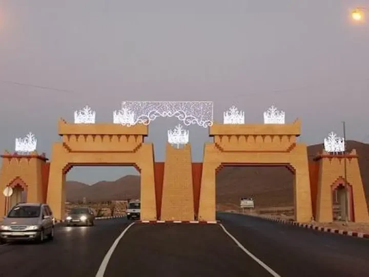 كلميم: خبراء وباحثون يؤكدون على دور العمل التطوعي في تعزيز التماسك الاجتماعي وبناء الرأسمال الاجتماعي